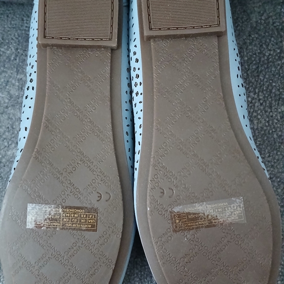 Vionic Robyn Ballet Shoe - Picture 2 of 4